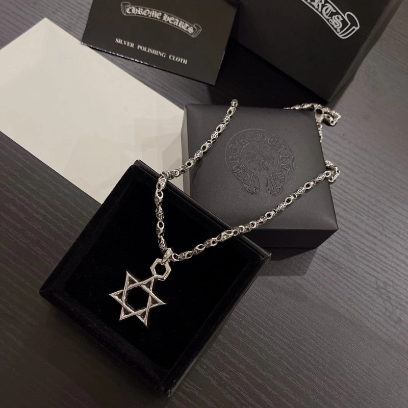 Timeless Chrome Hearts Necklaces 237596