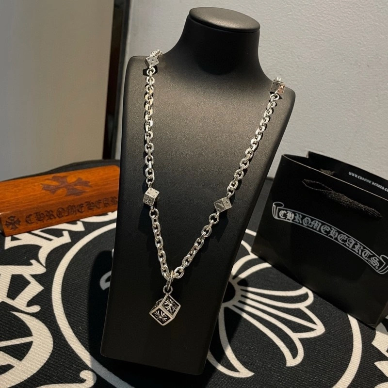 Stretchable Chrome Hearts Necklaces 237576