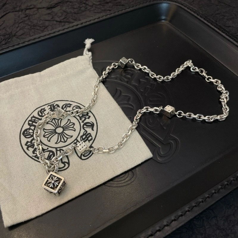 Stretchable Chrome Hearts Necklaces 237576
