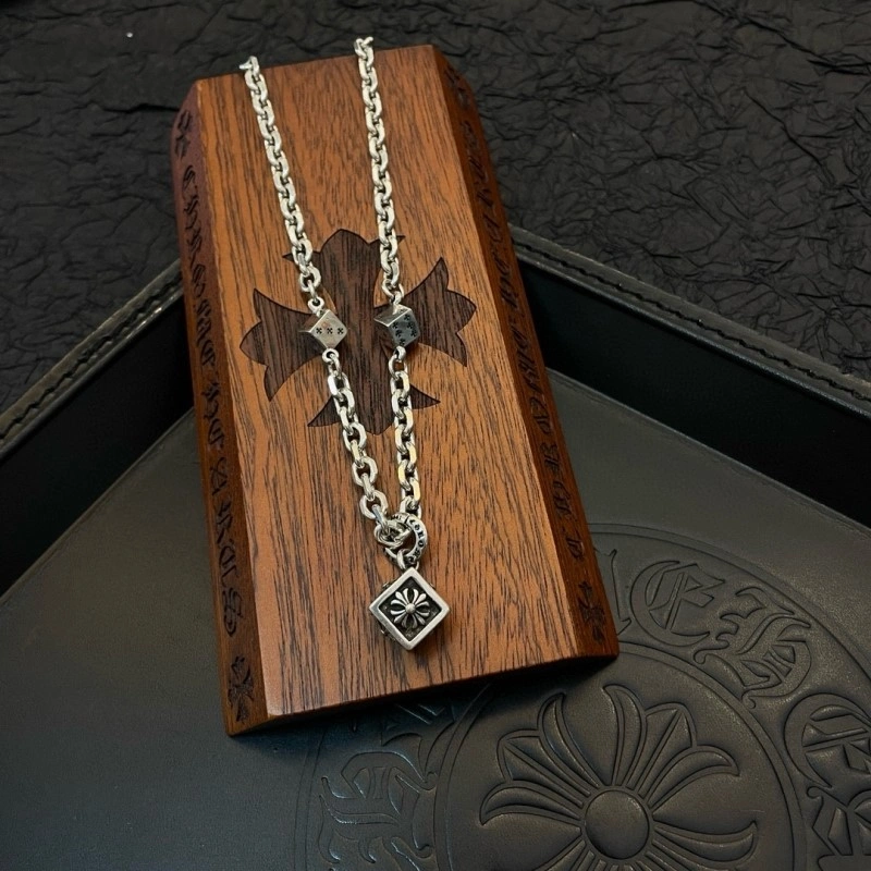 Stretchable Chrome Hearts Necklaces 237576