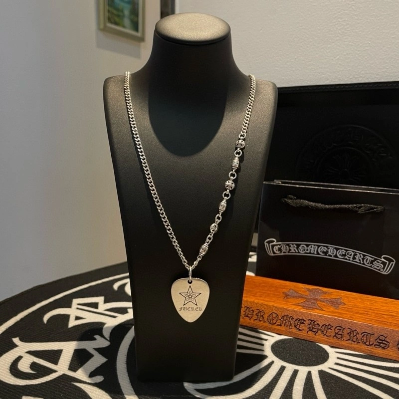 Breathable Chrome Hearts Necklaces 237577