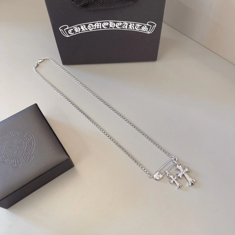 Classic Chrome Hearts Necklaces 237560