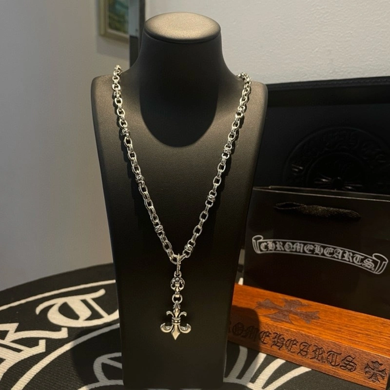 Attractive Chrome Hearts Necklaces 237575