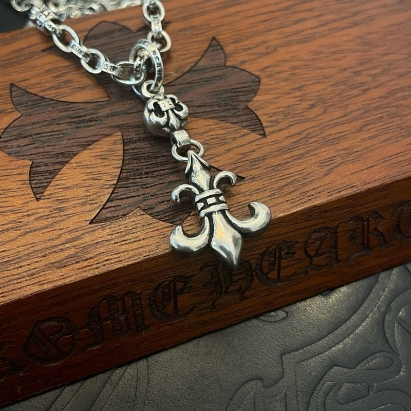 Attractive Chrome Hearts Necklaces 237575