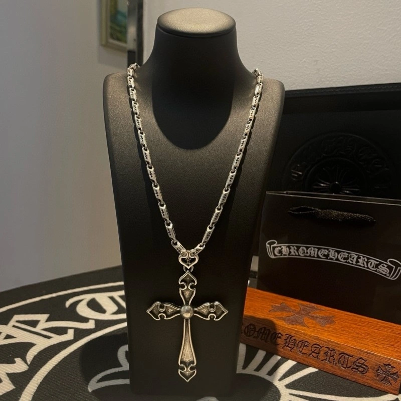 Modern Chrome Hearts Necklaces 237565
