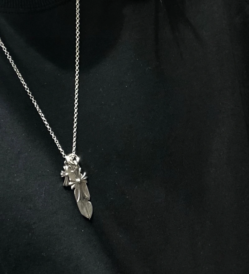 Thermal Chrome Hearts Necklaces 237568