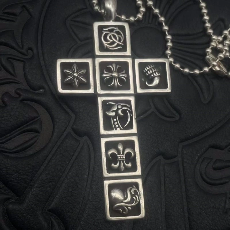 Lightweight Chrome Hearts Necklaces 237549