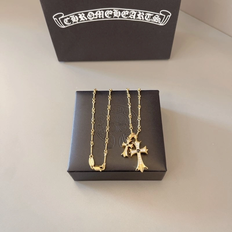 Vibrant Chrome Hearts Necklaces 237543