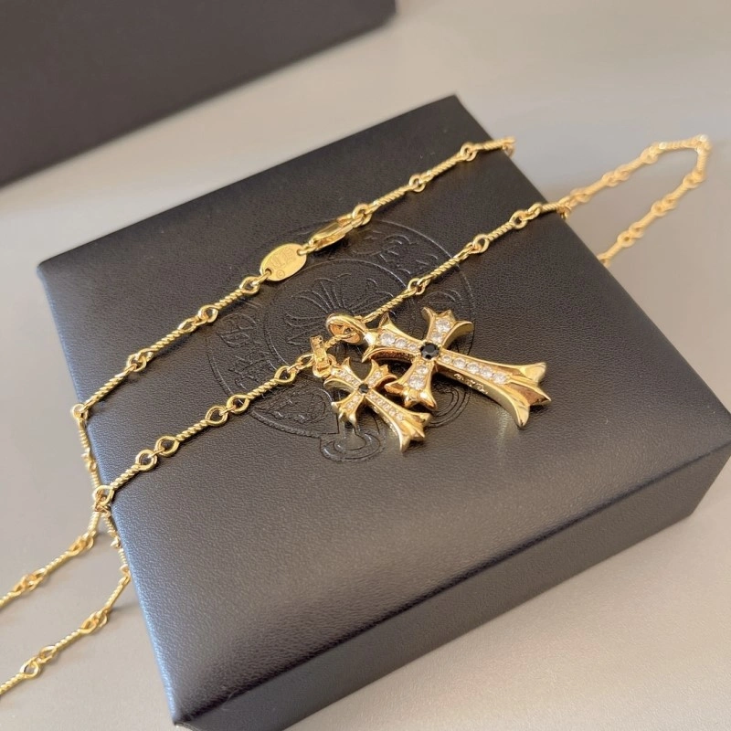 Vibrant Chrome Hearts Necklaces 237543