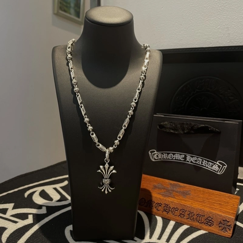 OdorResistant Chrome Hearts Necklaces 237536