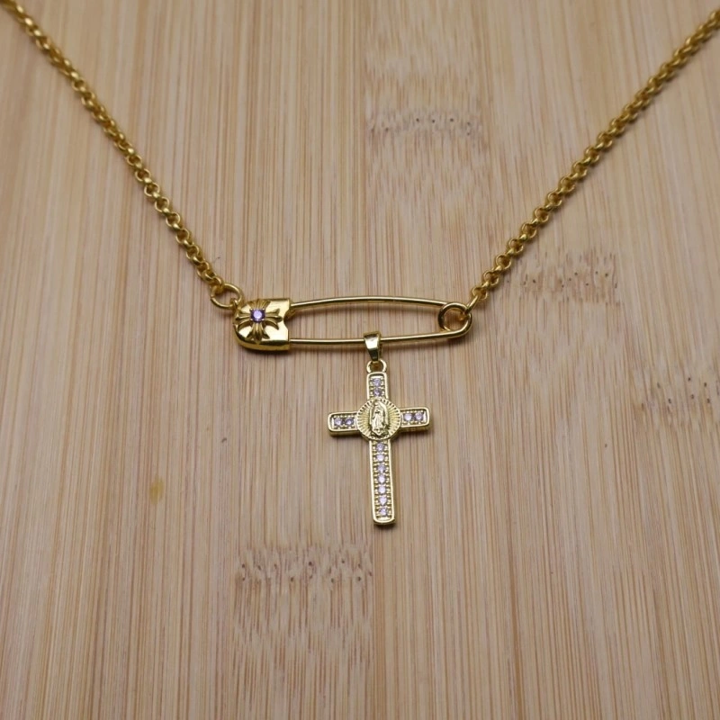 Vibrant Chrome Hearts Necklaces 237538