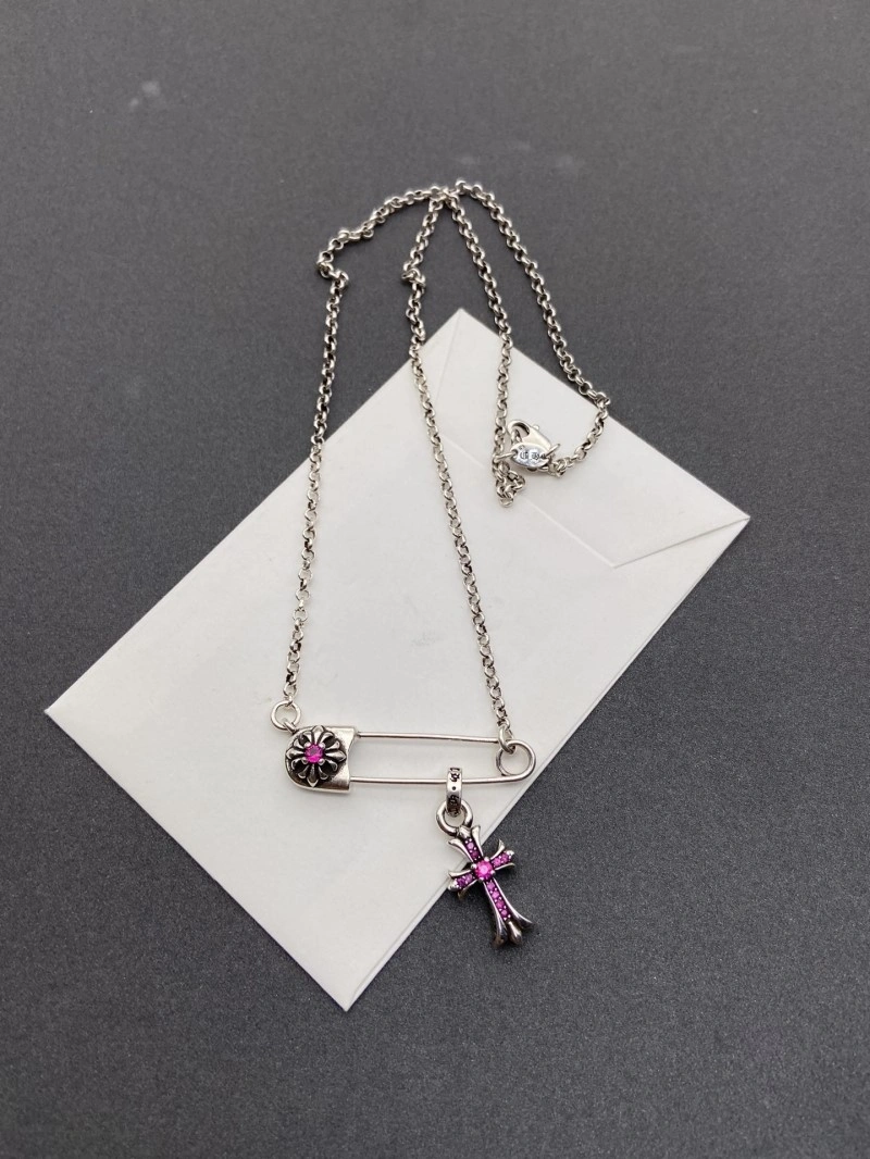 Vibrant Chrome Hearts Necklaces 237518