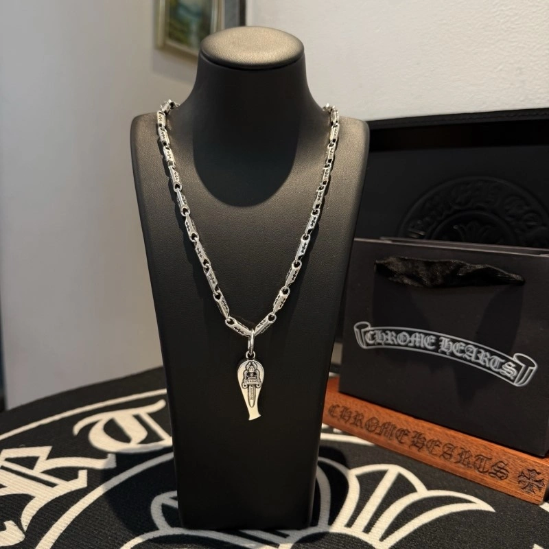 Neat Chrome Hearts Necklaces 237033