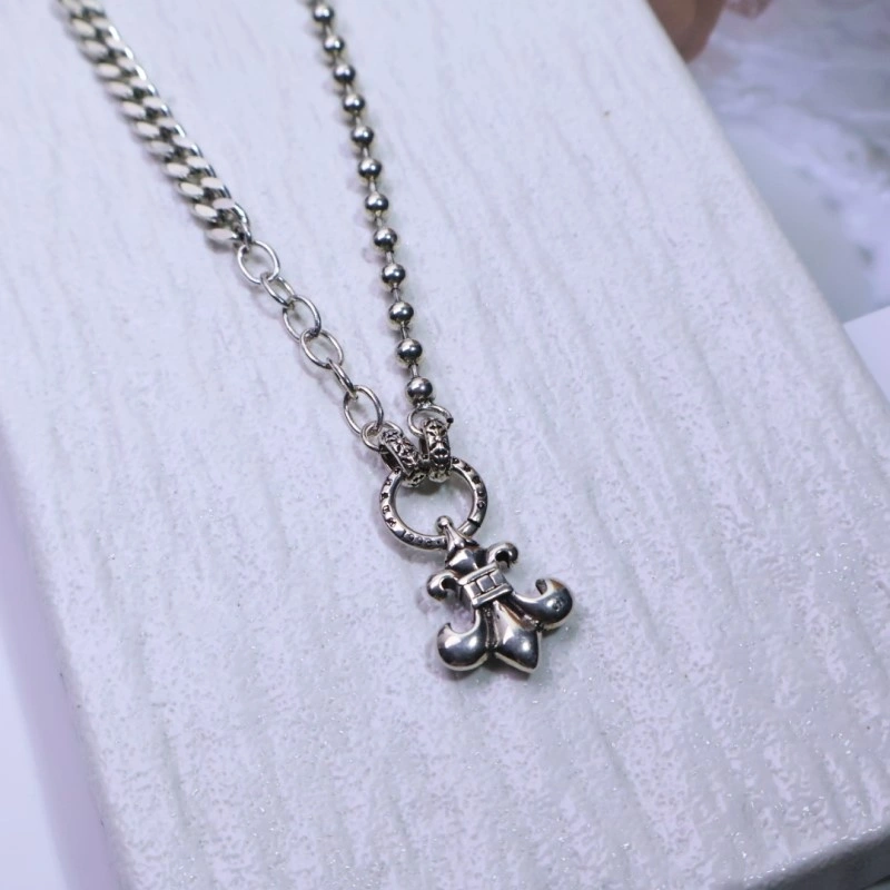 Vibrant Chrome Hearts Necklaces 237022