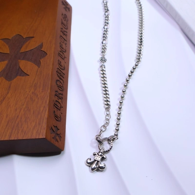 Vibrant Chrome Hearts Necklaces 237022