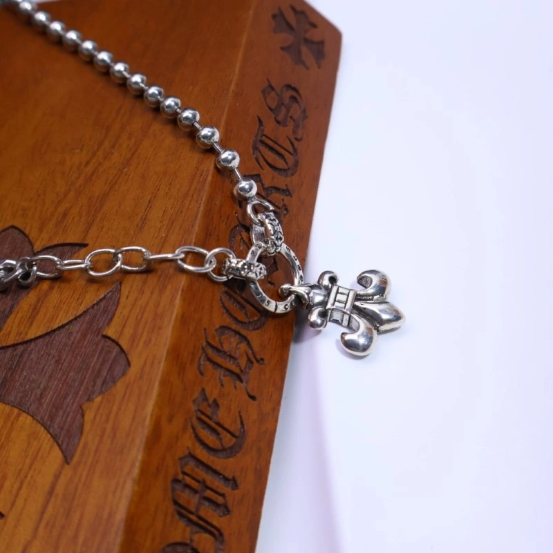 Vibrant Chrome Hearts Necklaces 237022