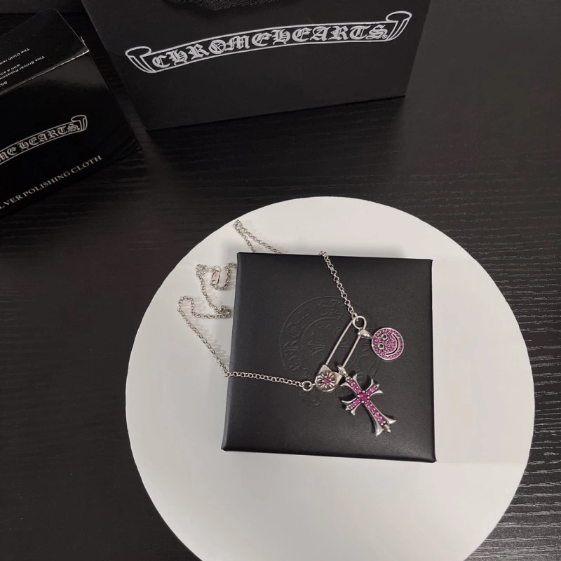 Chrome Hearts Necklaces Trendsetting 237009