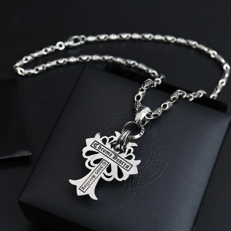 Cozy Chrome Hearts Necklaces 236994