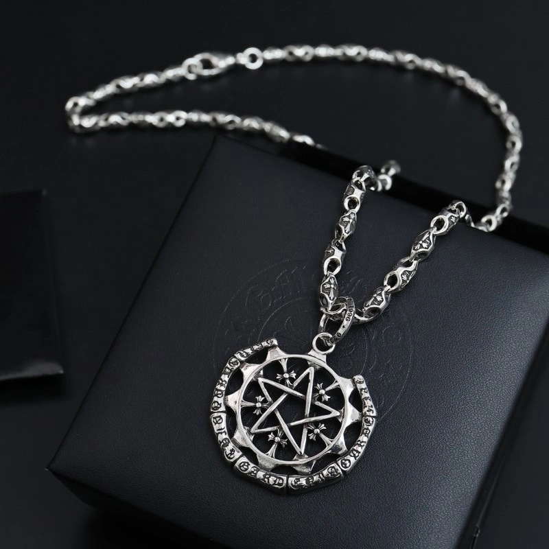 Breathable Chrome Hearts Necklaces 236990
