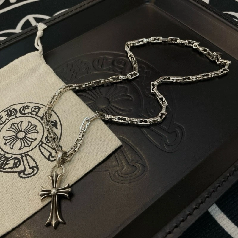 Practical Chrome Hearts Necklaces 236980