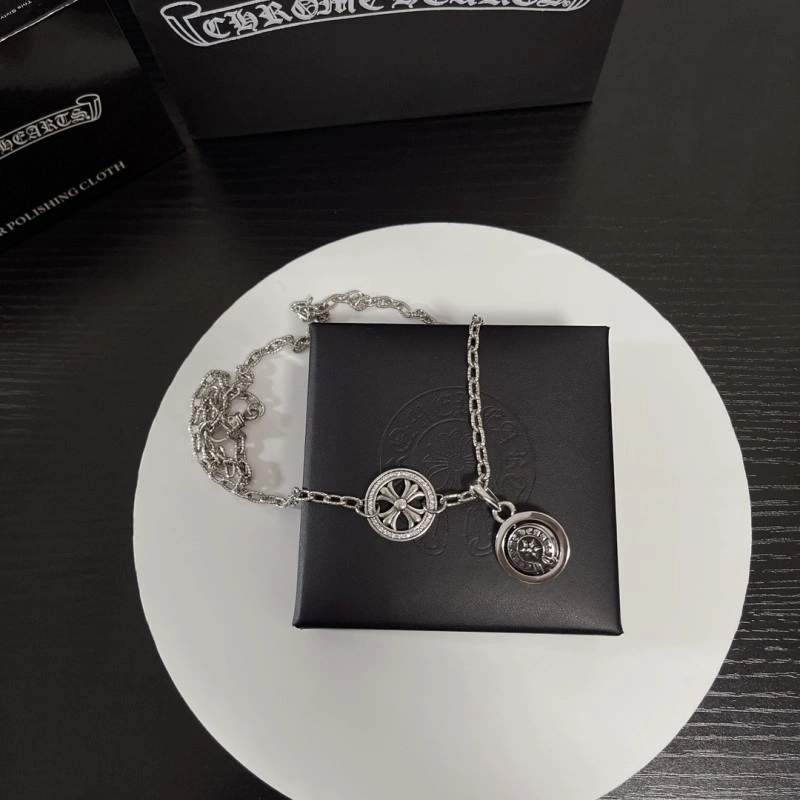 Sophisticated Chrome Hearts Necklaces 236975