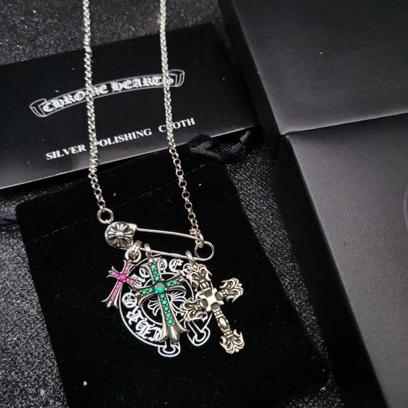 Fashionable Chrome Hearts Necklaces 236892