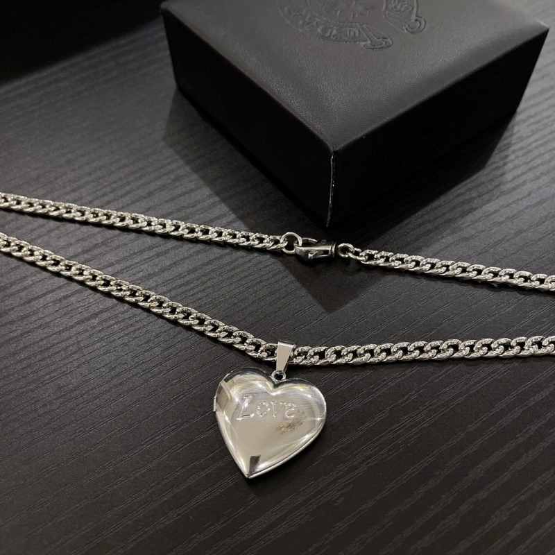 Soft Chrome Hearts Necklaces 236870