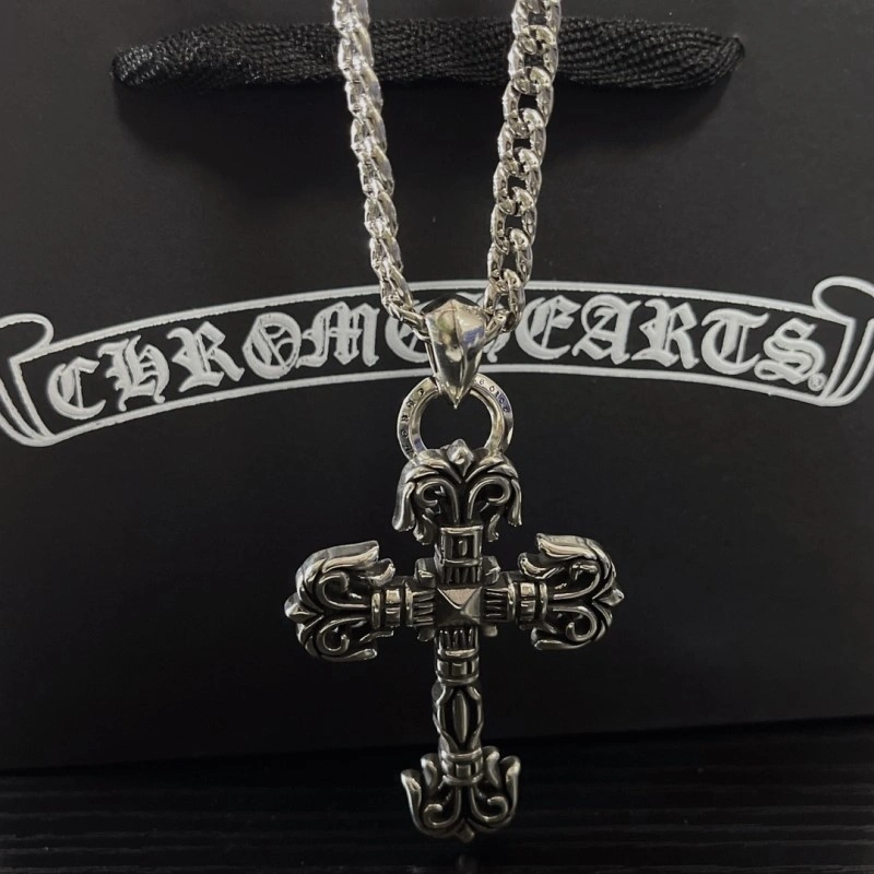 Casual Chrome Hearts Necklaces 236858