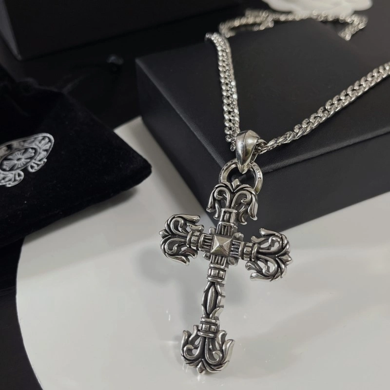 Casual Chrome Hearts Necklaces 236858
