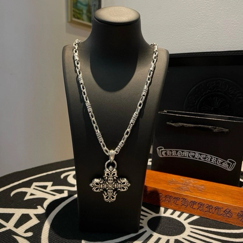 Elegant Chrome Hearts Necklaces 236846