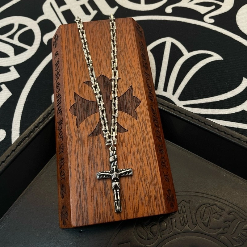 Chic Chrome Hearts Necklaces 236838