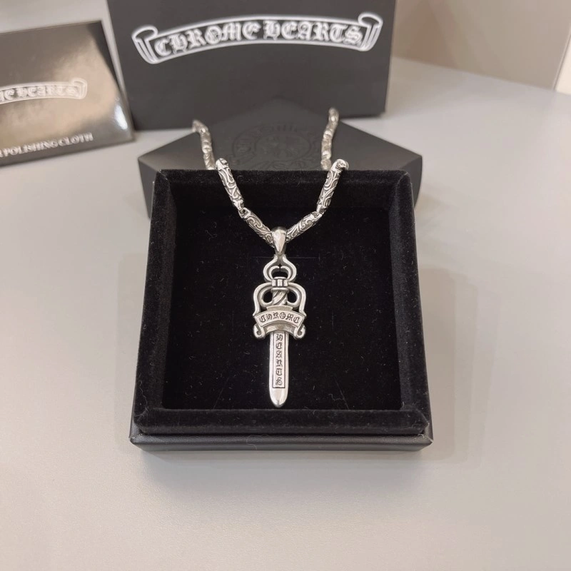 Sporty Chrome Hearts Necklaces 236860