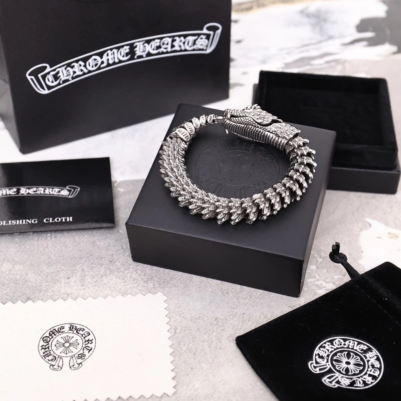Vibrant Chrome Hearts Necklaces 236825