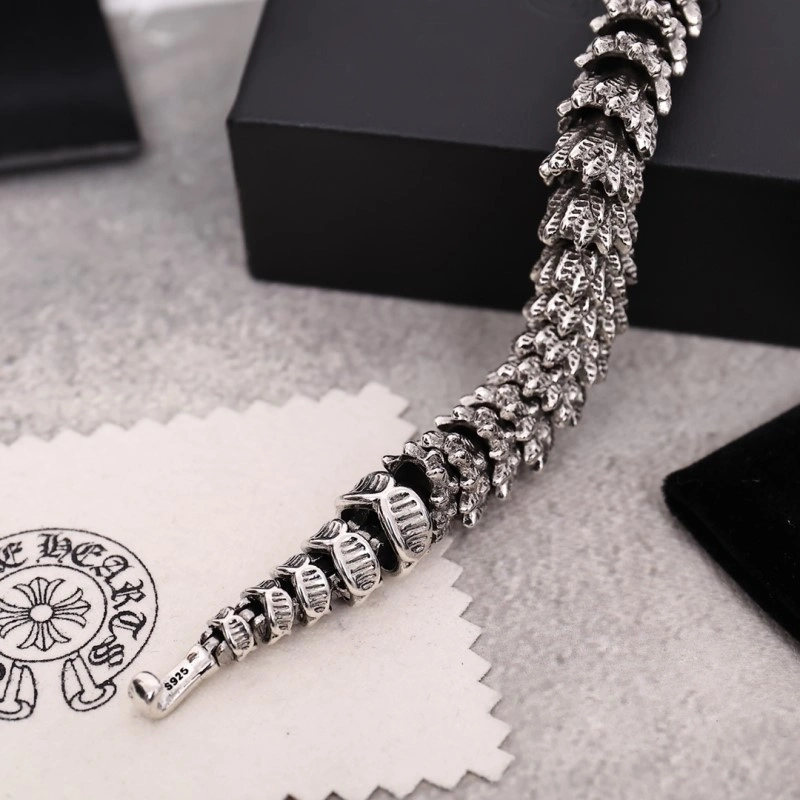 Vibrant Chrome Hearts Necklaces 236825