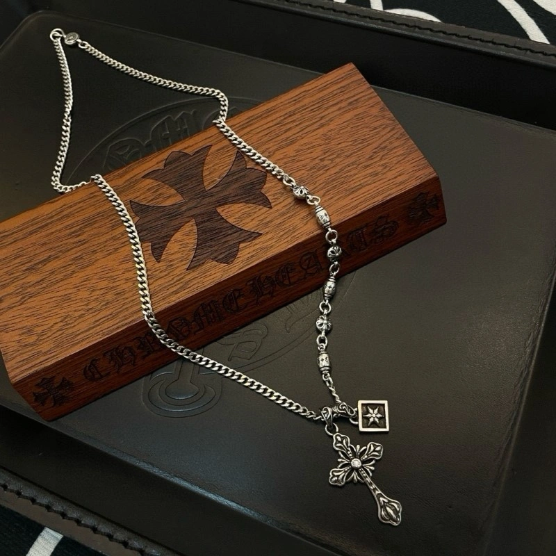 Sustainable Chrome Hearts Necklaces 236802