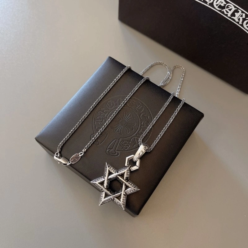Snug Chrome Hearts Necklaces 236854