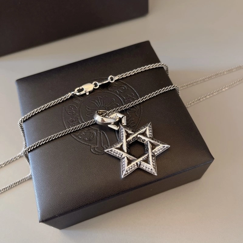 Snug Chrome Hearts Necklaces 236854