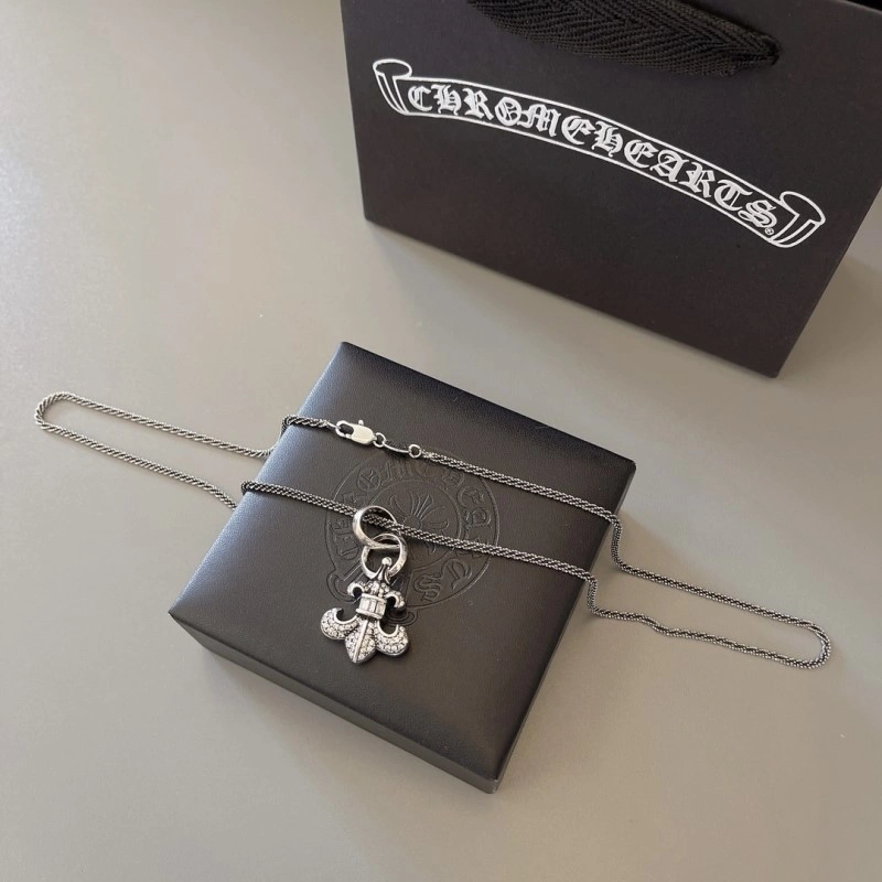 Chrome Hearts Necklaces Unique 236786