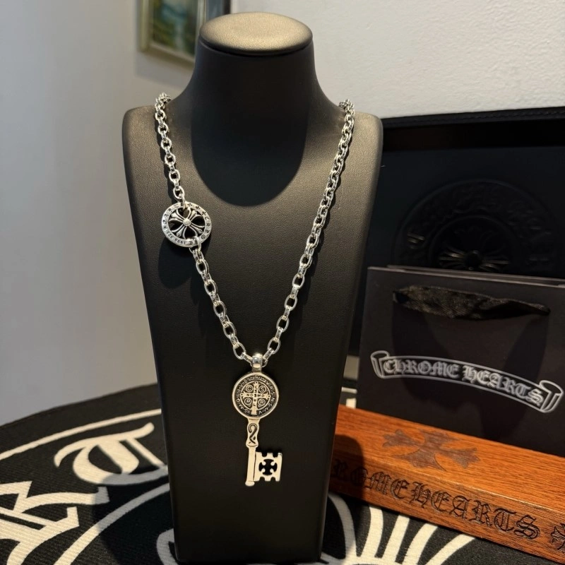 Chrome Hearts Necklaces Stylish 236767