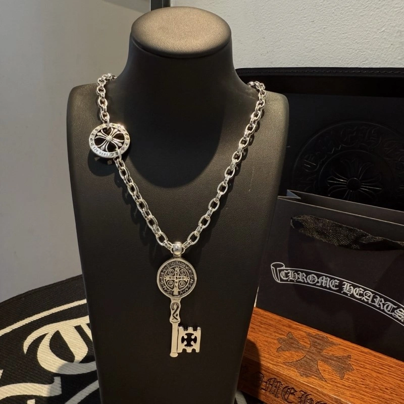Chrome Hearts Necklaces Stylish 236767