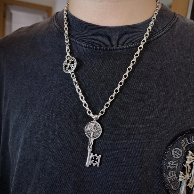 Chrome Hearts Necklaces Stylish 236767