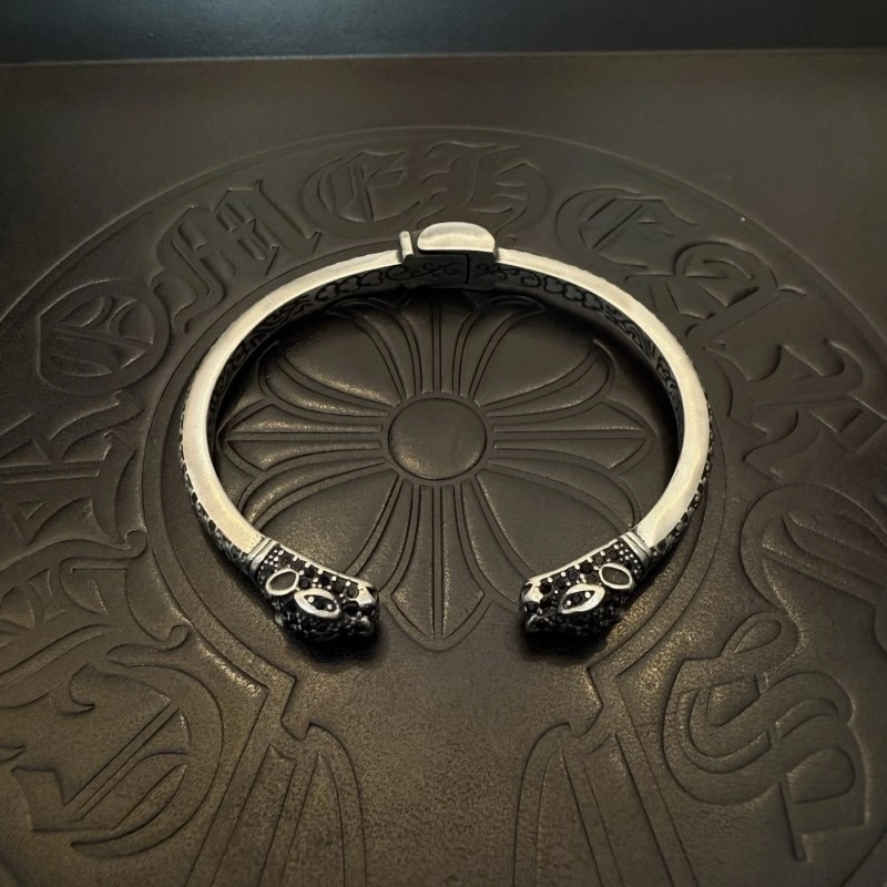 Snug Chrome Hearts Necklaces 236761