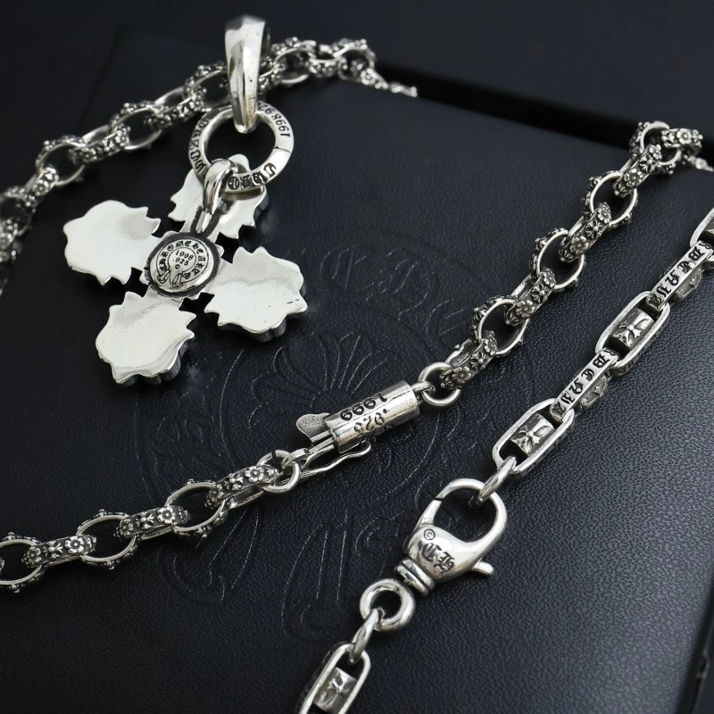 Original Chrome Hearts Necklaces 236797