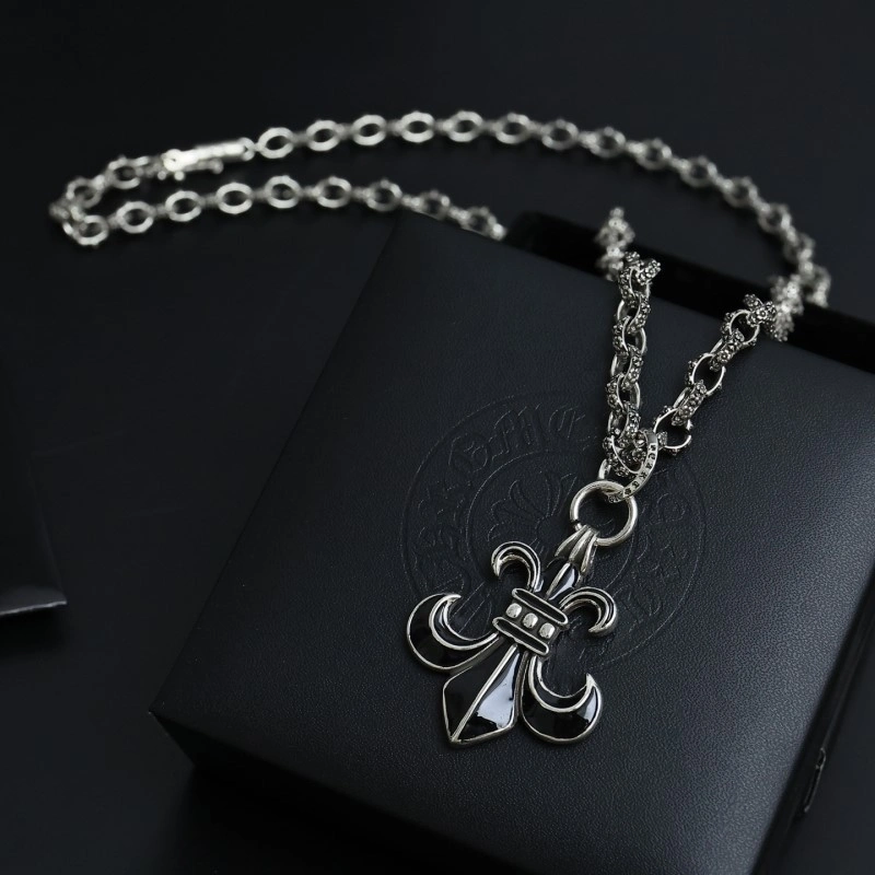 Breathable Chrome Hearts Necklaces 236753