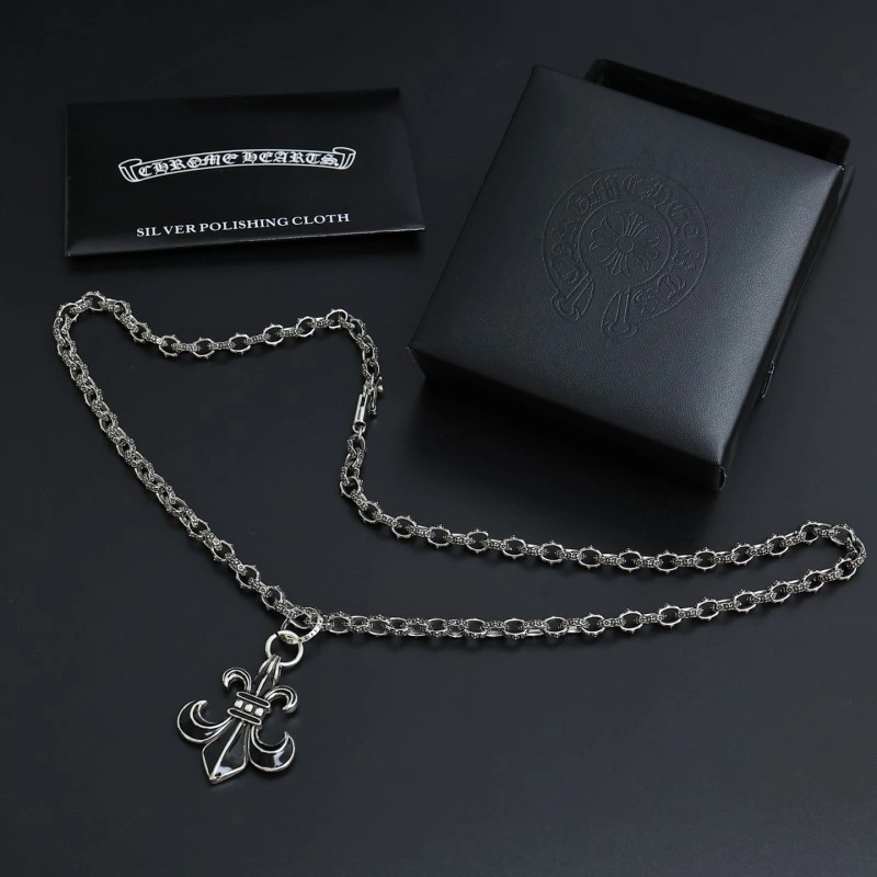 Breathable Chrome Hearts Necklaces 236753