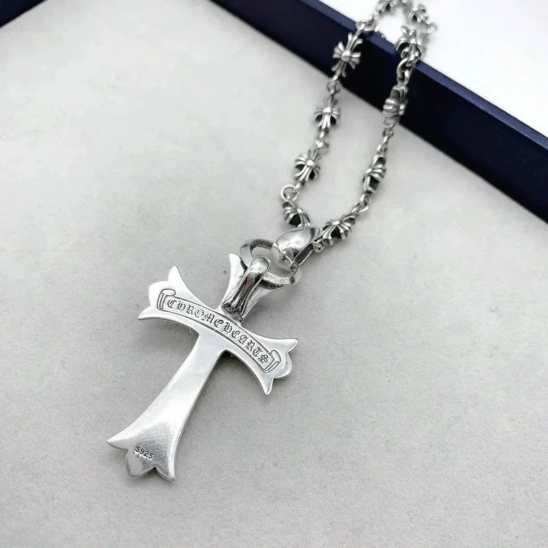 Compact Chrome Hearts Necklaces 236729