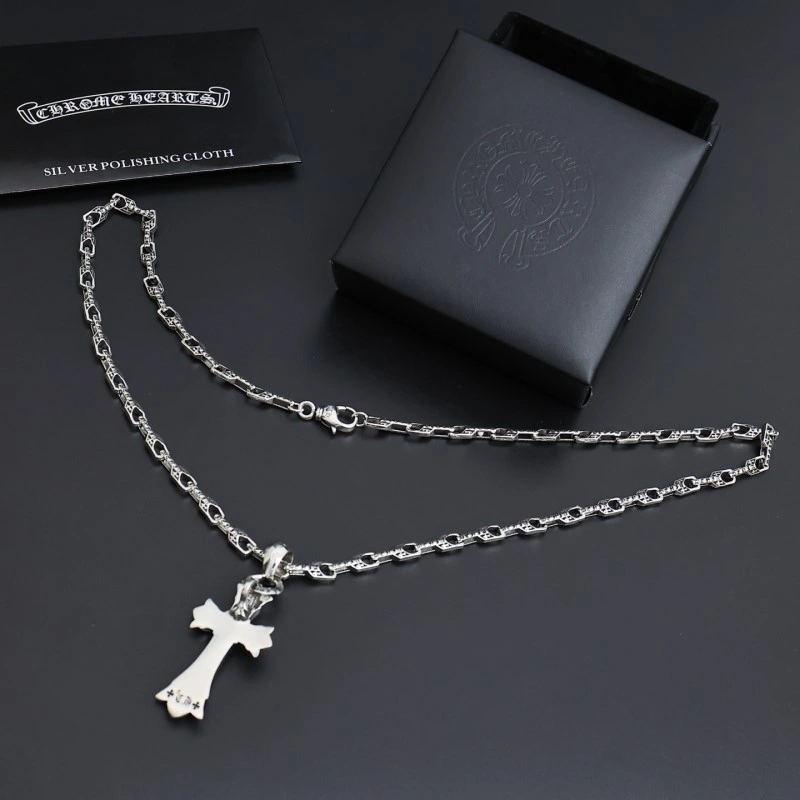 WrinkleFree Chrome Hearts Necklaces 236715