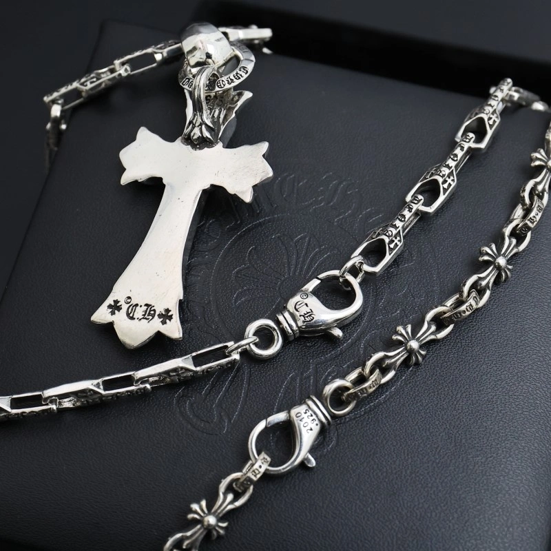 WrinkleFree Chrome Hearts Necklaces 236715