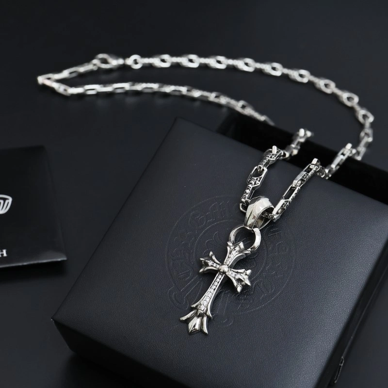 Compact Chrome Hearts Necklaces 236708