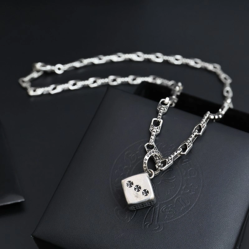 Breathable Chrome Hearts Necklaces 236689